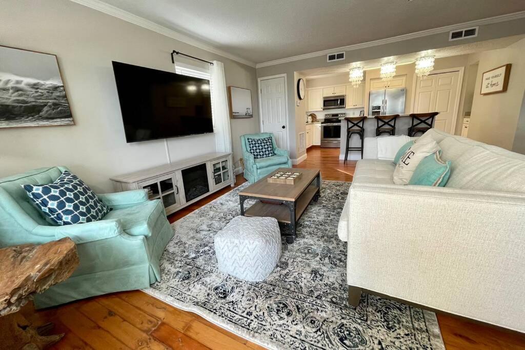 Luxurious Ocean View Getaway!! Entire Home! Jacksonville Beach