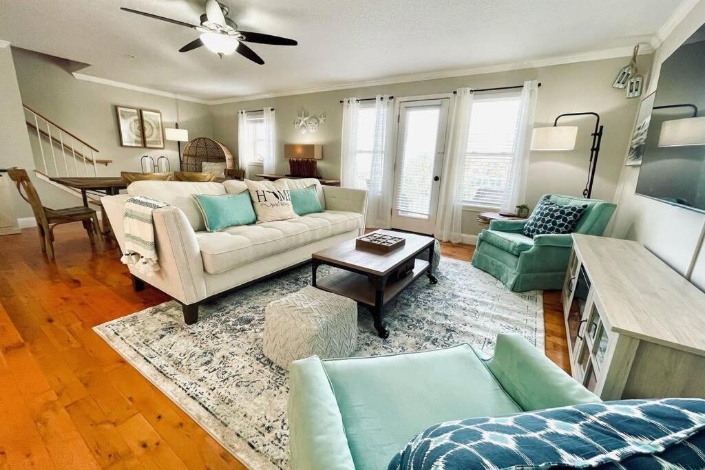 Holiday home Luxurious Ocean View Getaway!! Entire Home! *