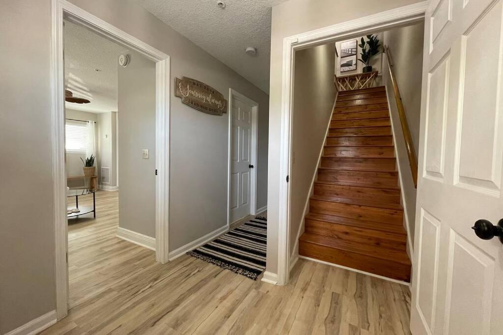 Holiday home Luxurious Ocean View Getaway!! Entire Home! *
