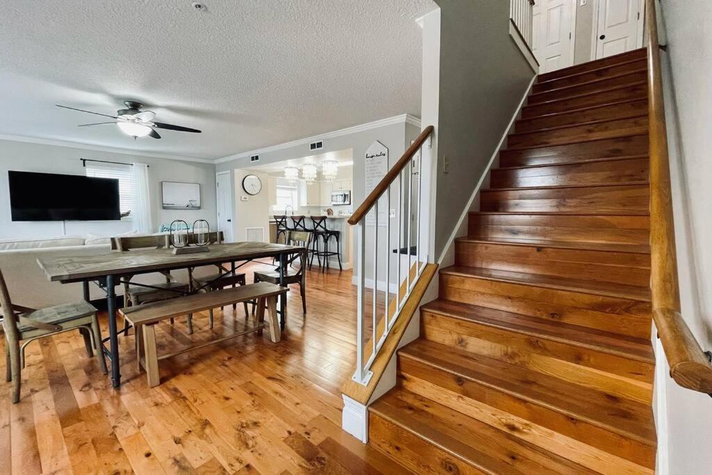 Holiday home Luxurious Ocean View Getaway!! Entire Home!